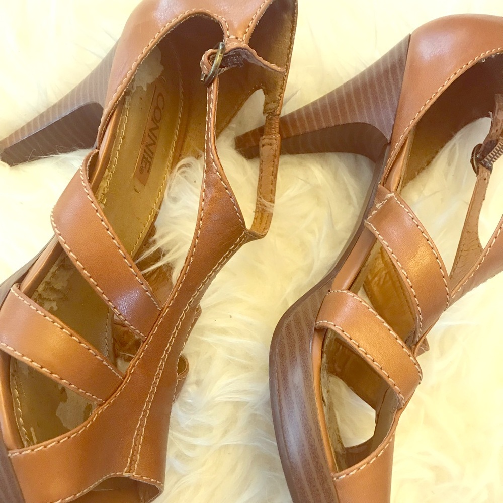 Connie Tan leather sandals with heels